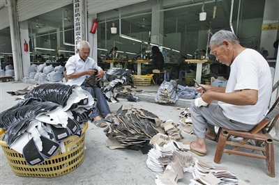 加盟什么店最赚钱在家加工：推荐几个在家可开什么小型加工厂赚钱项目